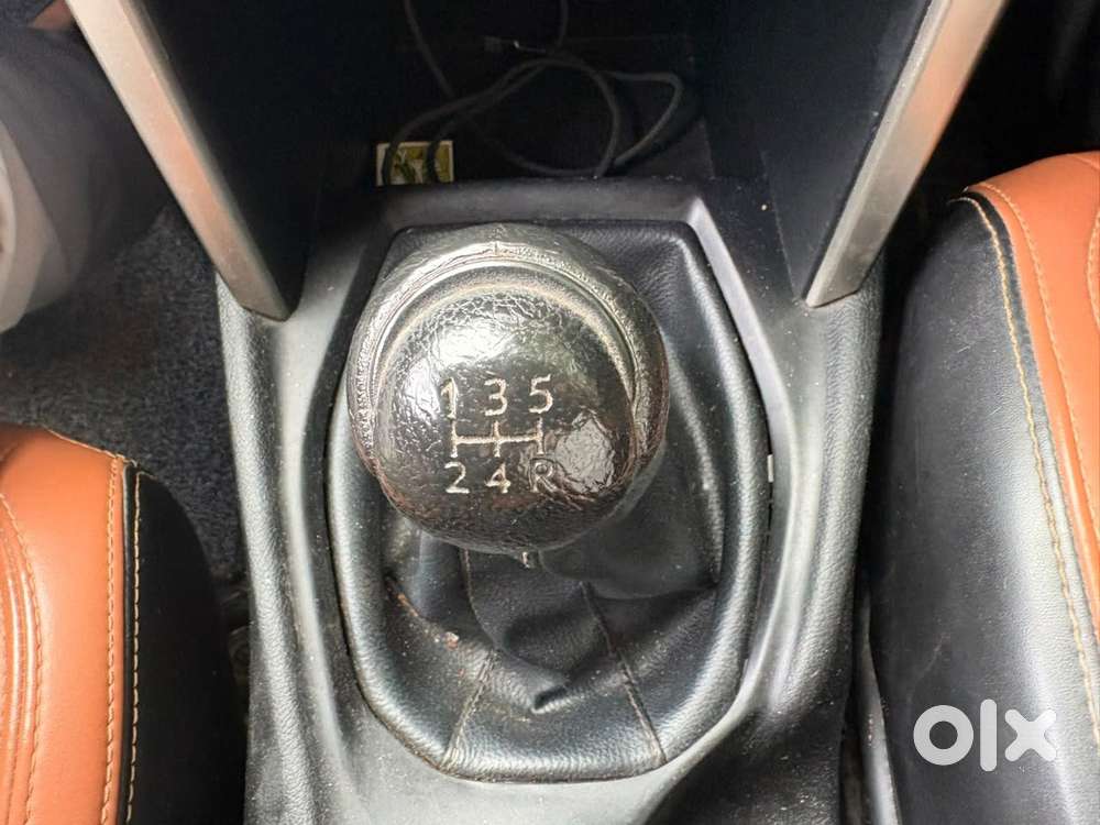 Toyota Innova Crysta 2.4 G Mt 8s, 2024, Diesel