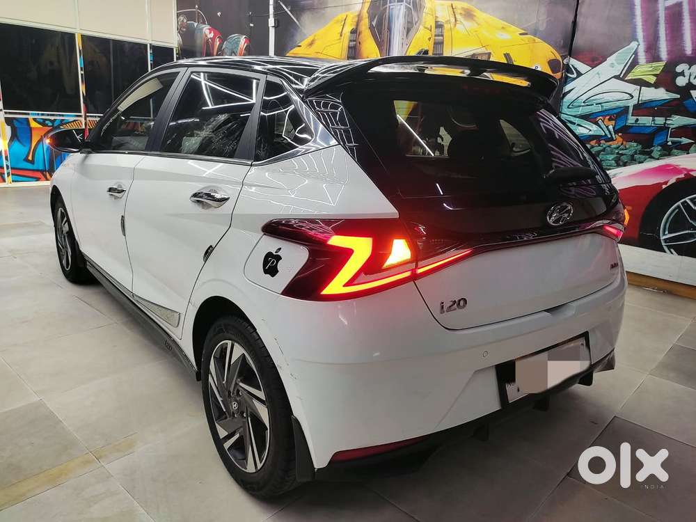 Hyundai I20 Asta (o) 1.2 Mt Dual Tone, 2023, Petrol