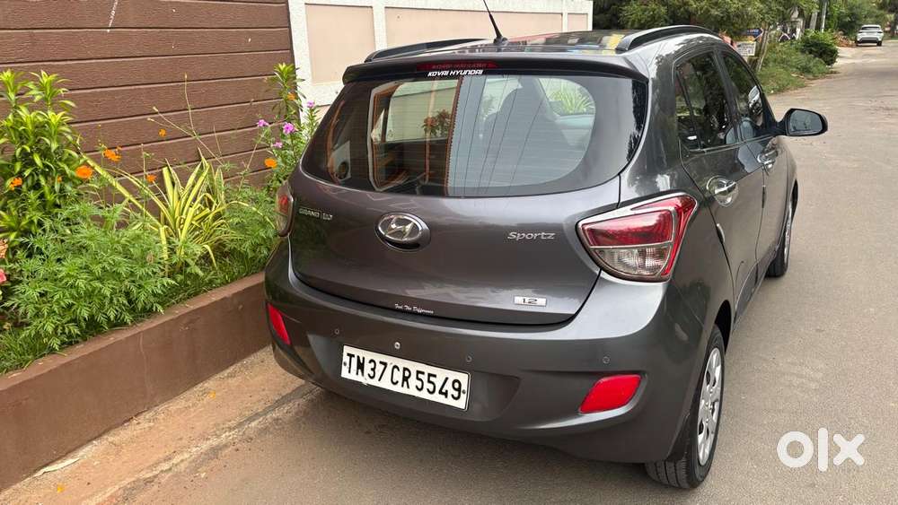 Hyundai Grand I10 Sportz, 2016, Petrol