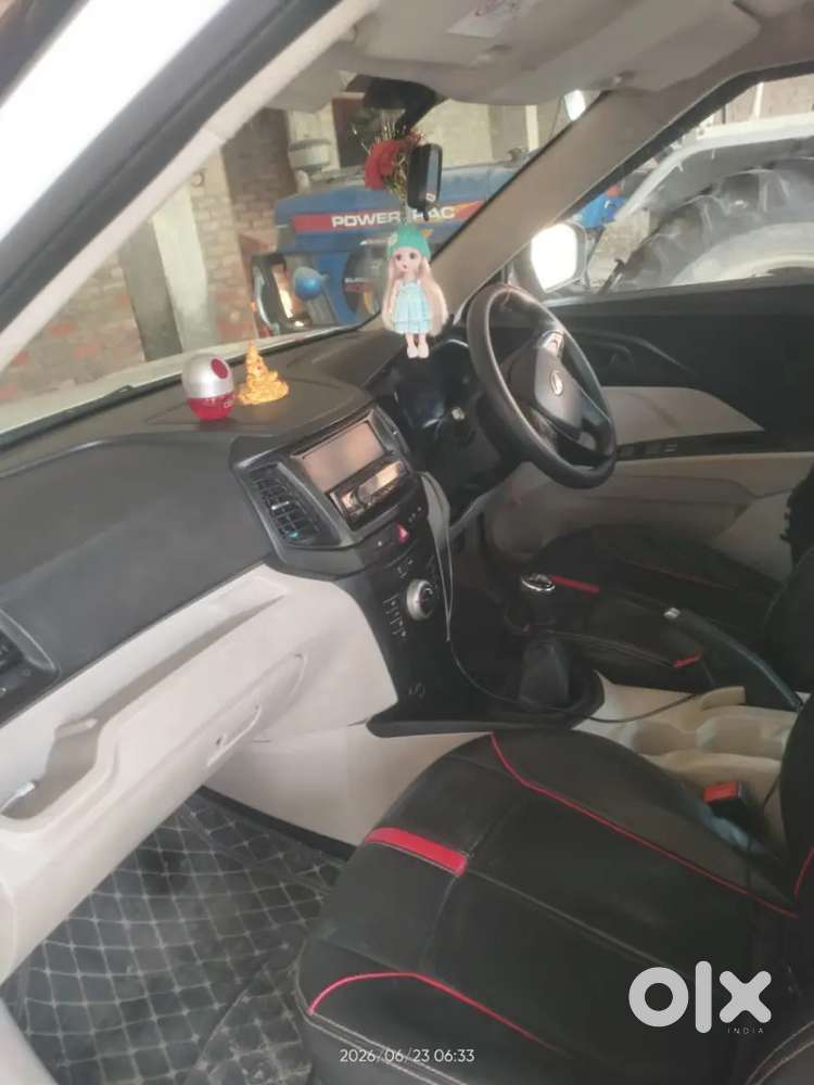 Mahindra Xuv300 W4 2021