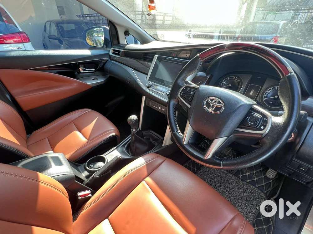 Toyota Innova Crysta 2018 Diesel Well Maintained