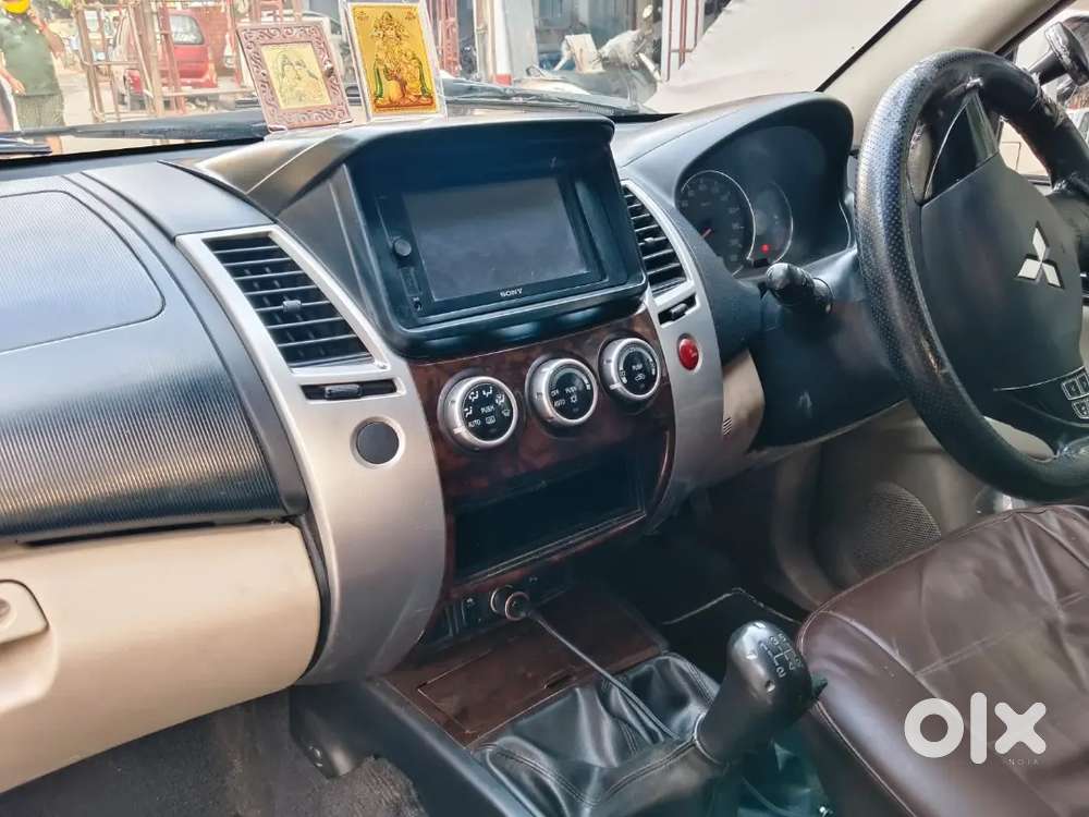 Mitsubishi Pajero Sport 4x2 2014