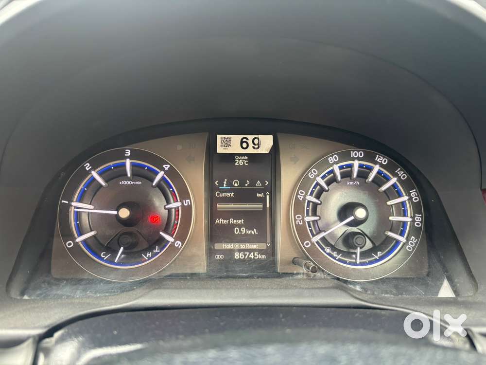 Toyota Innova Crysta 2.4 Z 7 Str, 2016, Diesel