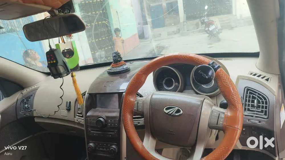 Mahindra Xuv500 2013 Diesel 120000 Km Driven