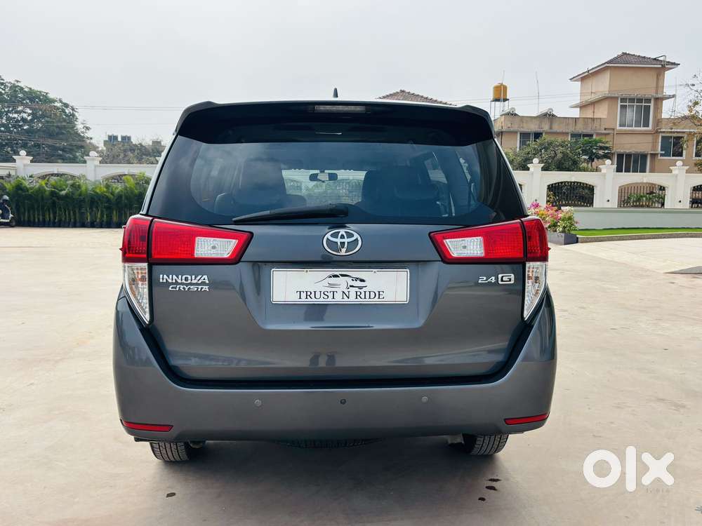 Toyota Innova Crysta 2.4 Gx Mt, 2016, Diesel
