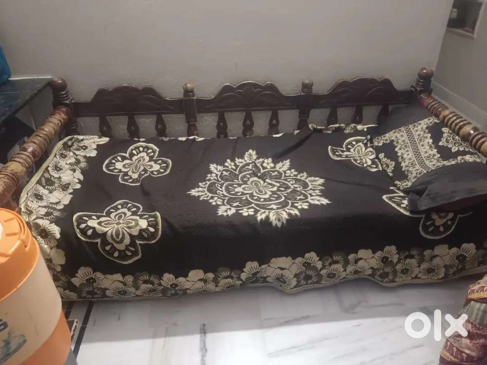 Diwan set in sale