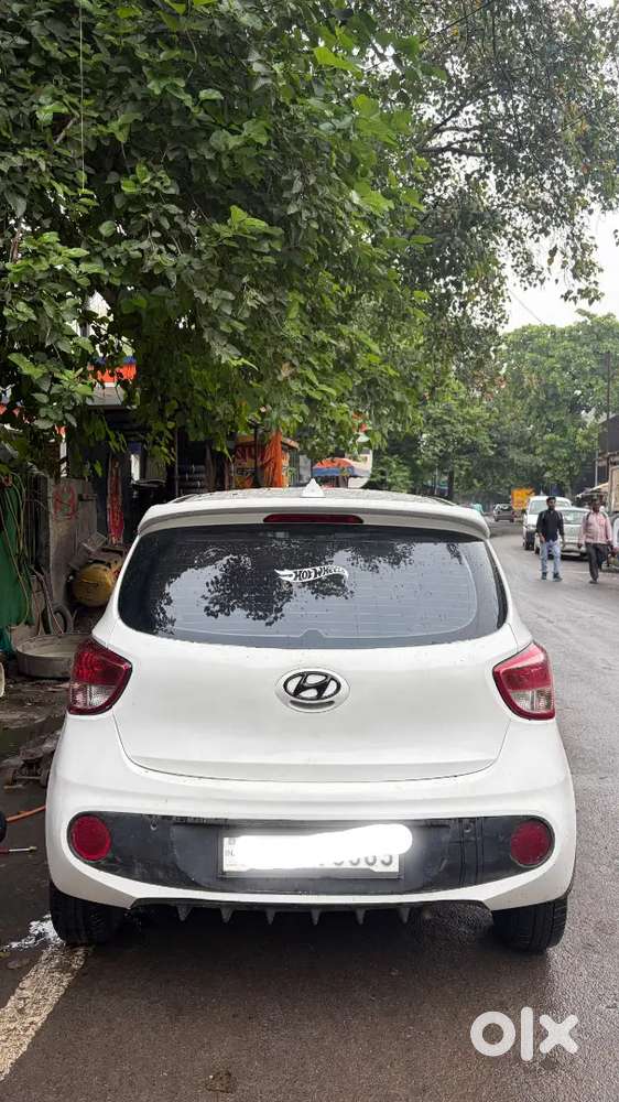 Hyundai Grand I10 Sportz 2017 Petrol