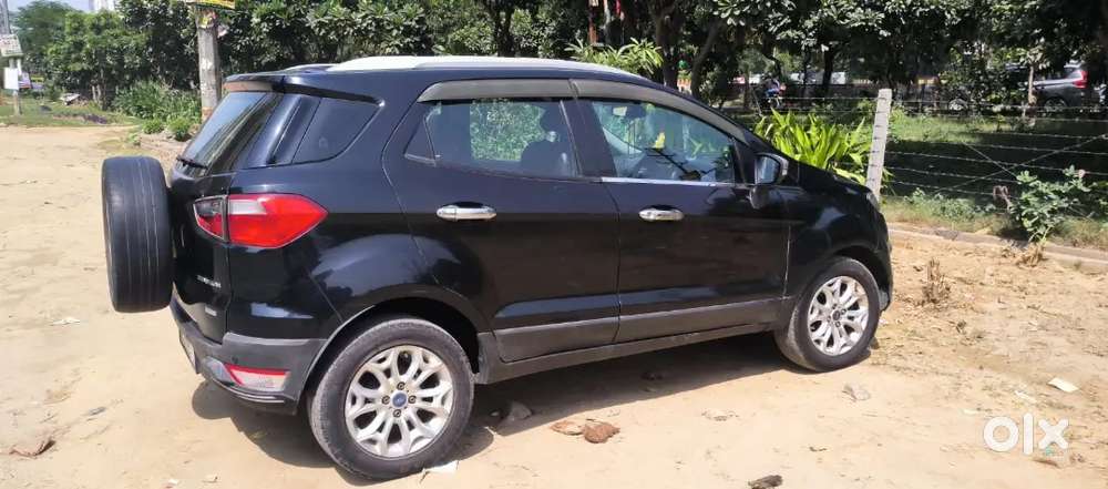 Black Colour Ecosport Titanium