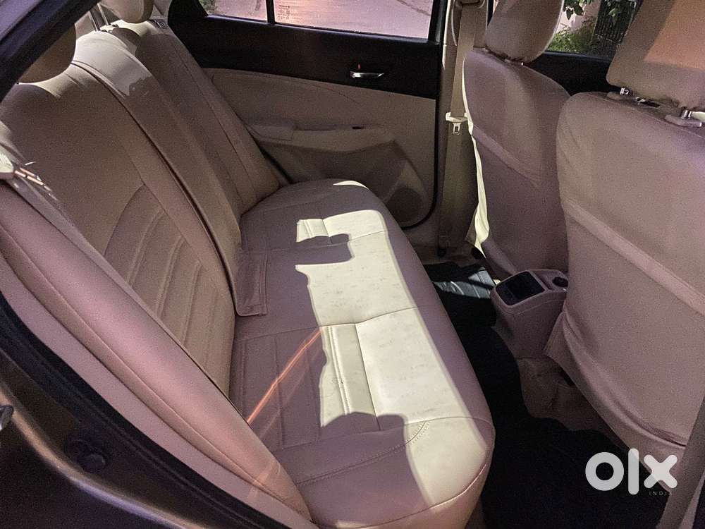 Maruti Suzuki Swift Dzire Vxi(o) Mt, 2018, Petrol