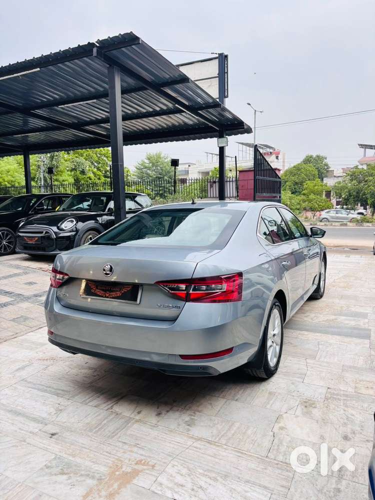 Skoda Superb 2.0 Tsi At L&k, 2018, Petrol