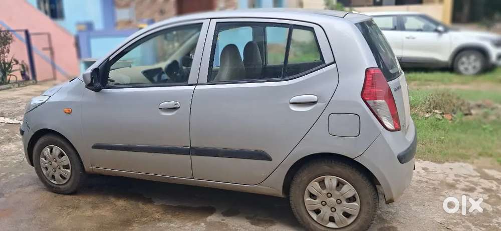 Hyundai I10 2010 Petrol Manual 71000 Km Driven Well Maintained