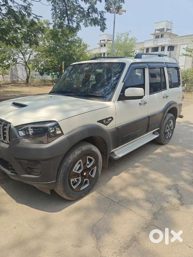 Mahindra Scorpio Classic 2022  Well Maintained Showroom Condition