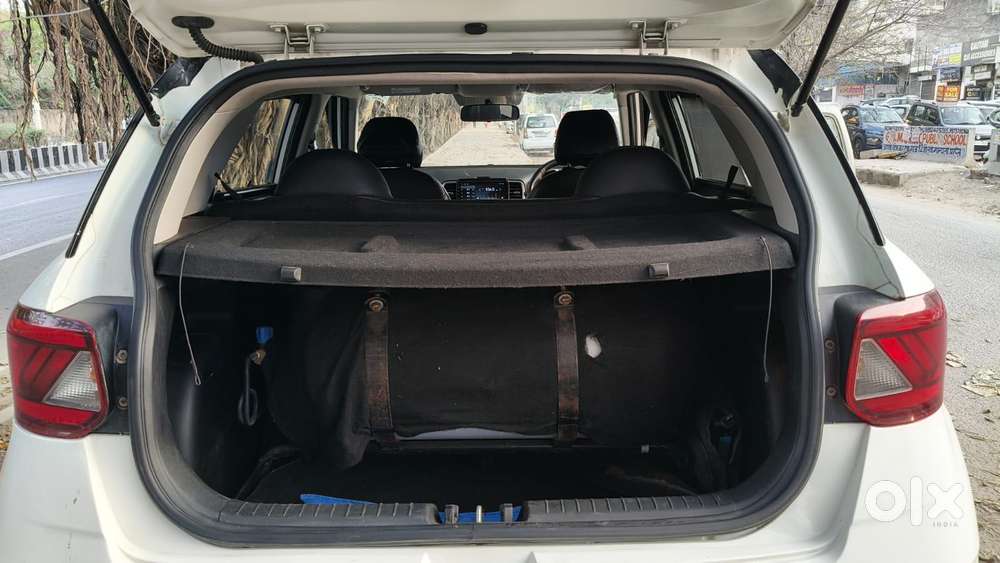 Hyundai Venue S 1.2 Petrol, 2021, Cng & Hybrids