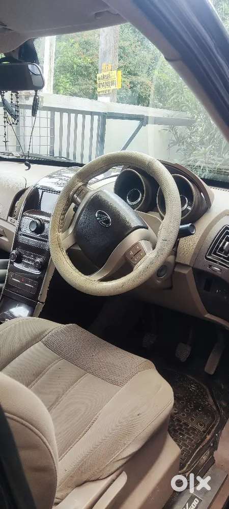 Mahindra Xuv500 2014 Diesel 95000 Km Driven