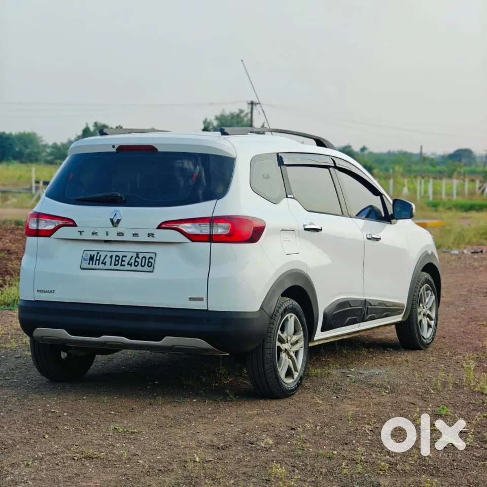 Renault Triber Rxz, 2021, Petrol