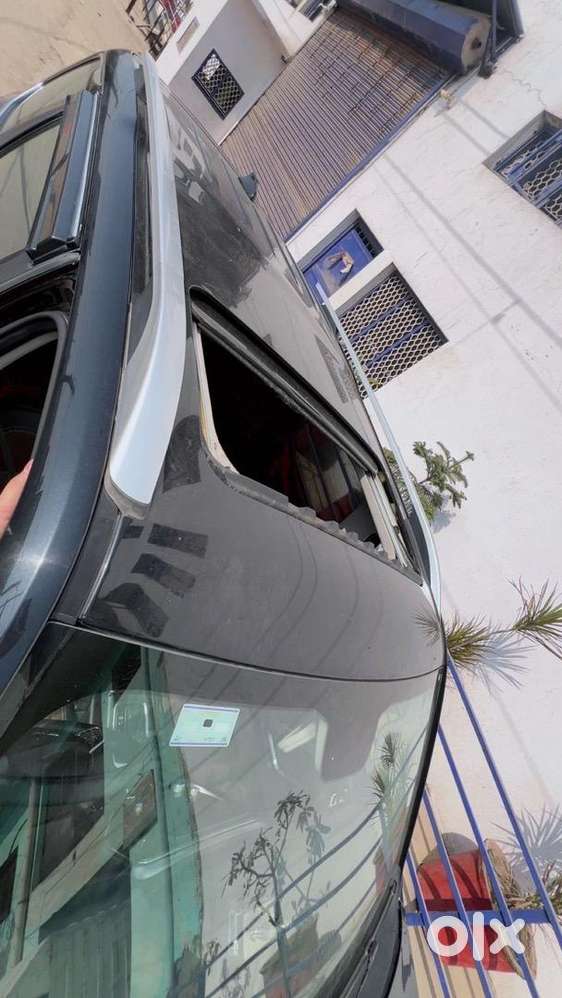 Mahindra Petrol 2023 Model