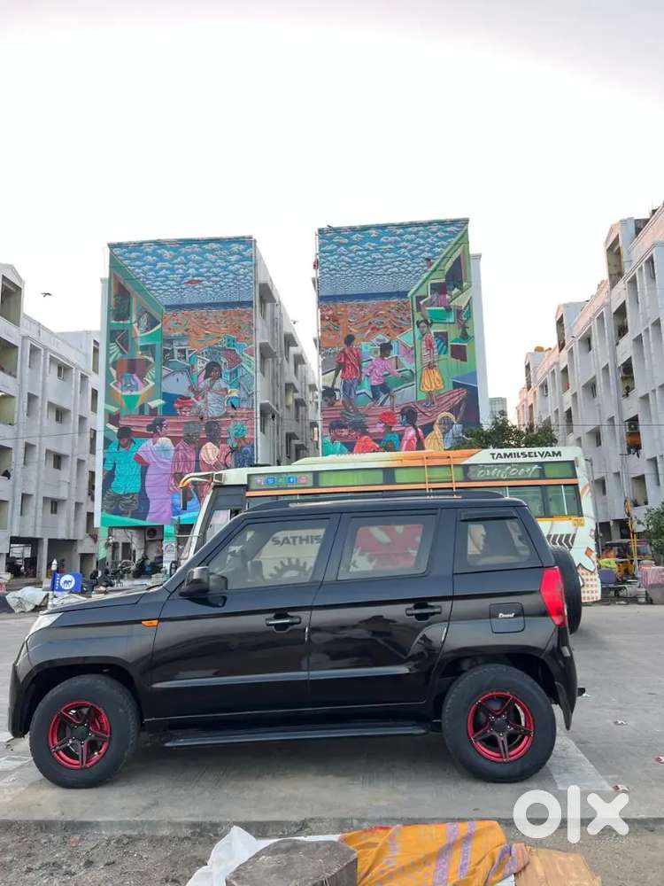 Mahindra Tuv 300 2017