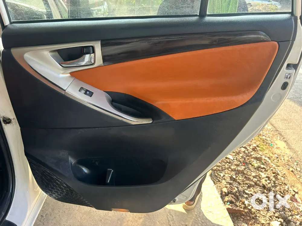 Innova  Crysta 
Z Automatic High Quality