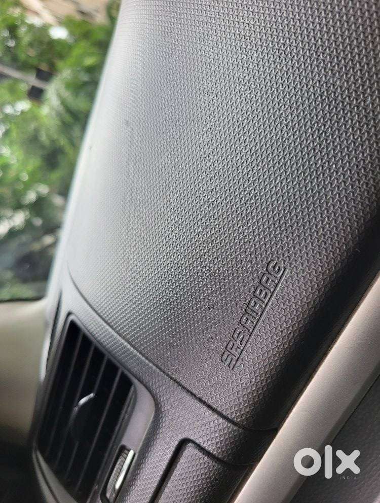 Maruti Suzuki Swift Zxi, 2017, Petrol