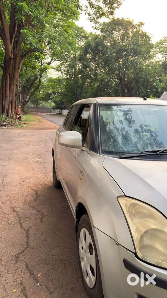 Swift Maruti Petrol 2010