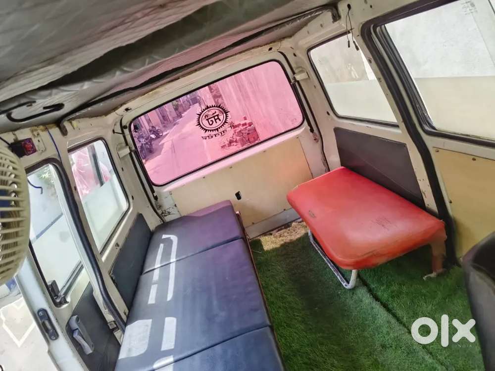 Maruti Suzuki Omni Ambulance 2012