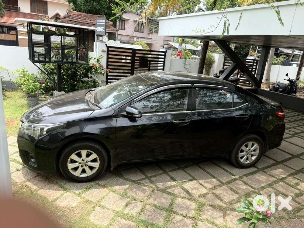 Toyota Corolla Altis 2014 Diesel Well Maintained
