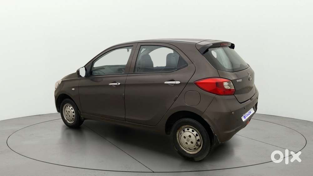 Tata Tiago Xe, 2018, Petrol