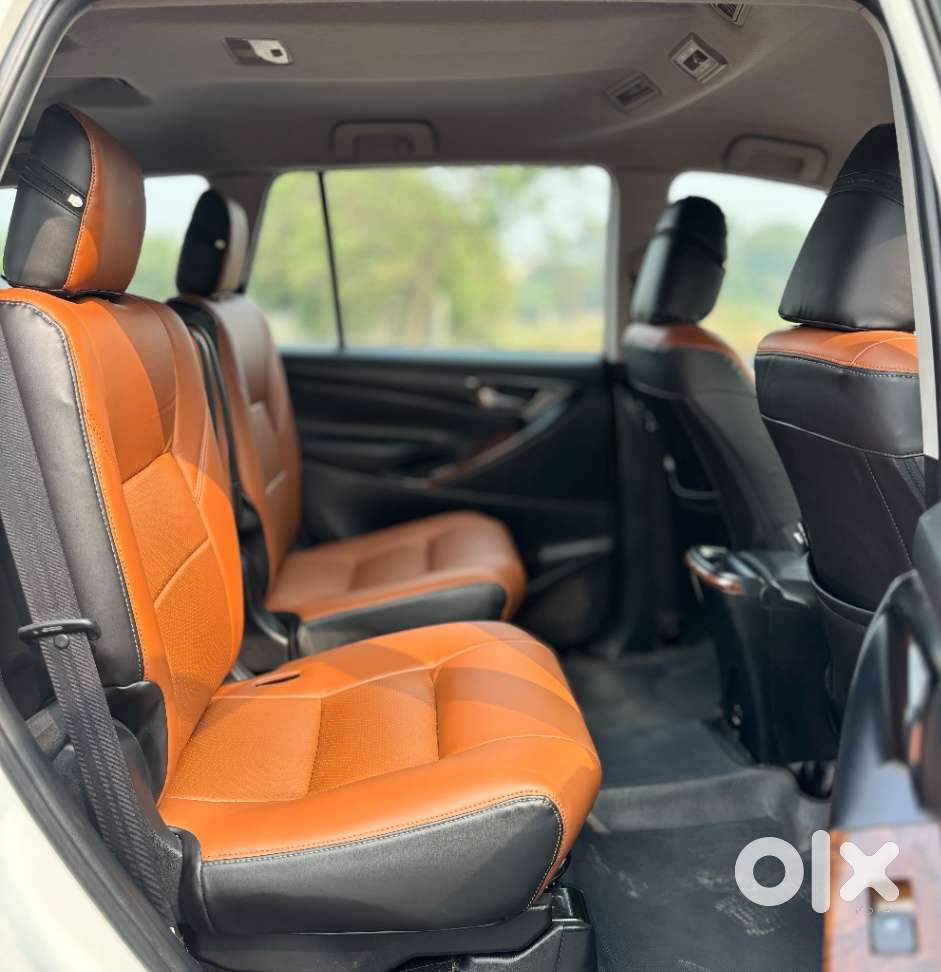 Toyota Innova Crysta 2.8 Gx At, 2017, Diesel