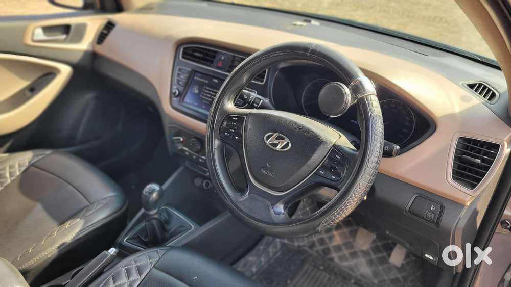 Hyundai Elite I20 Sportz (o) 1.2, 2020, Petrol