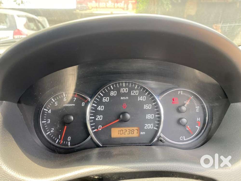 Petrol/cng Genuine Car