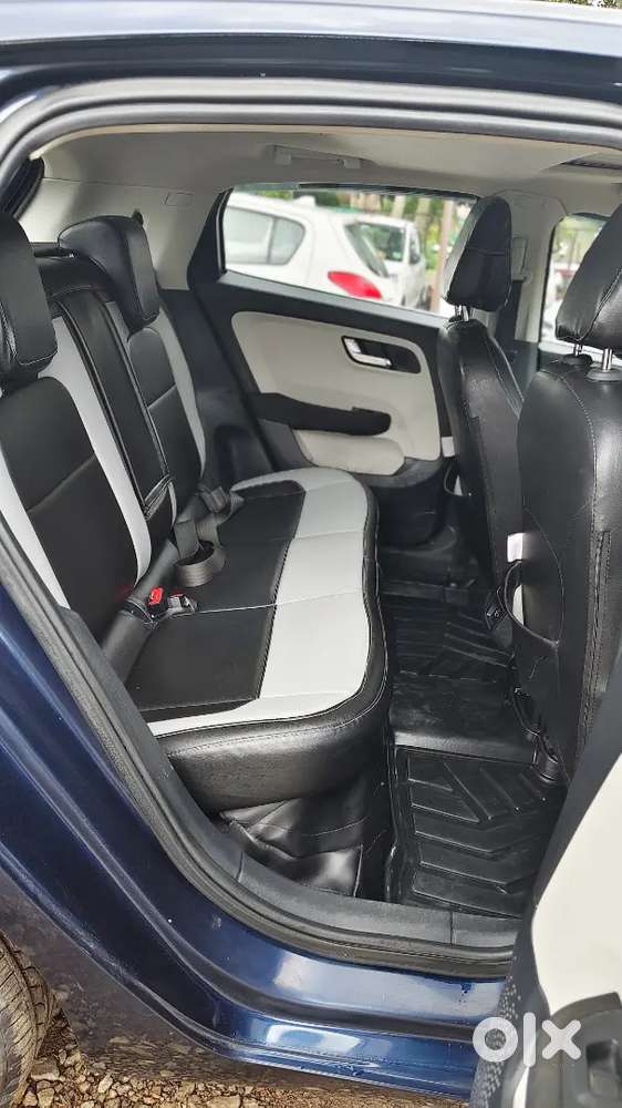 Tata Altroz 2023 Diesel 93000 Km Driven