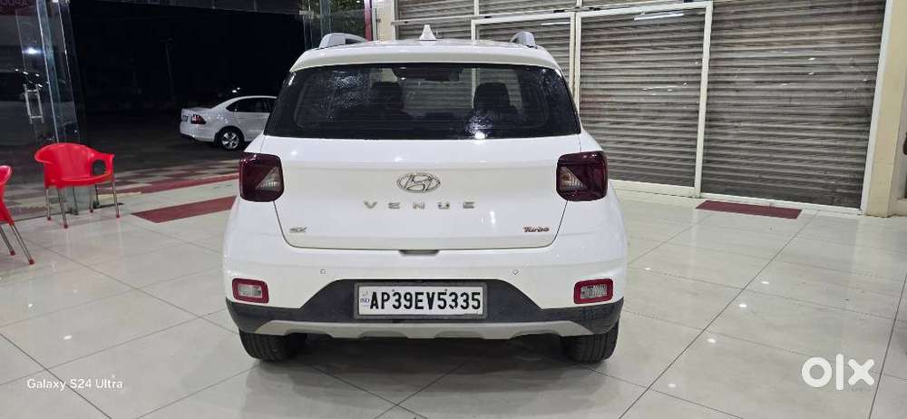Hyundai Venue Sx Turbo, 2020, Petrol