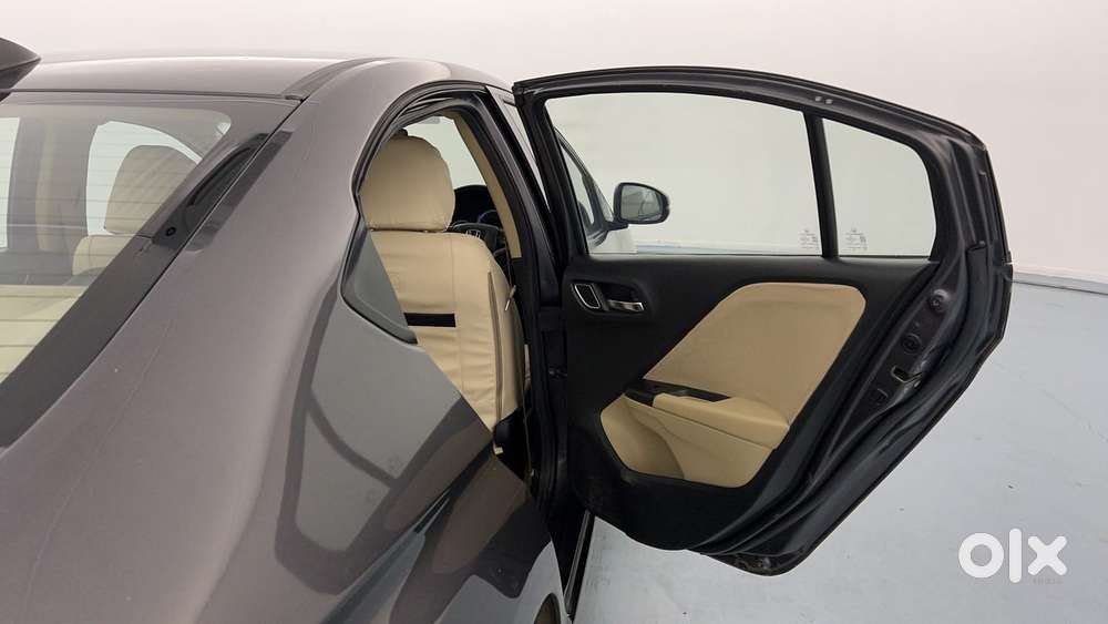Honda City I-vtec V, 2018, Petrol