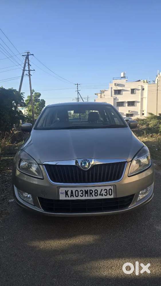 Skoda Rapid Elegance Plus 1.6 Tdi Mt