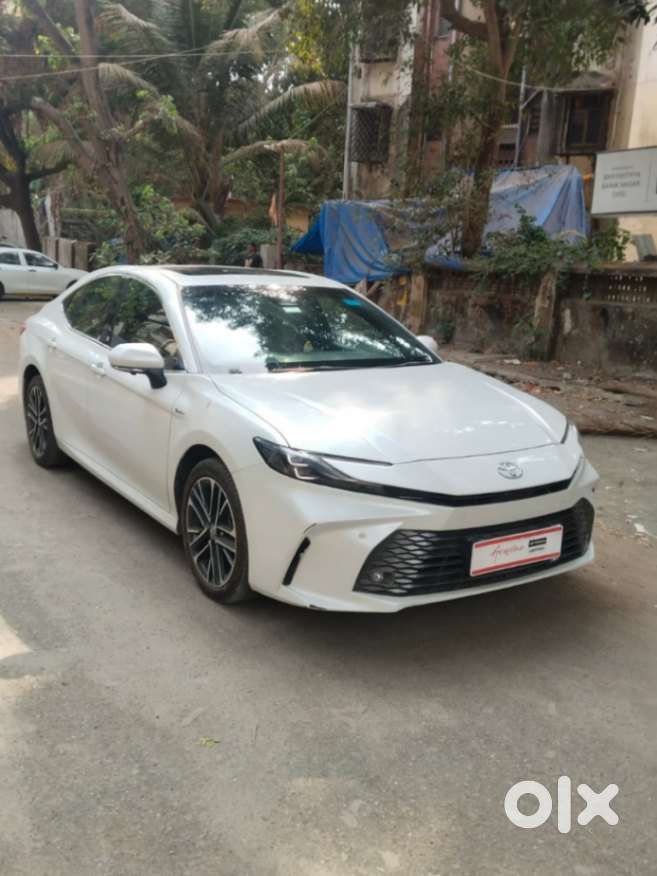 Toyota Camry Hybrid, 2025, Petrol