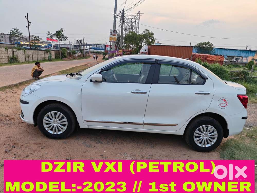Maruti Suzuki Dzire 1.2 Vxi, 2023, Petrol