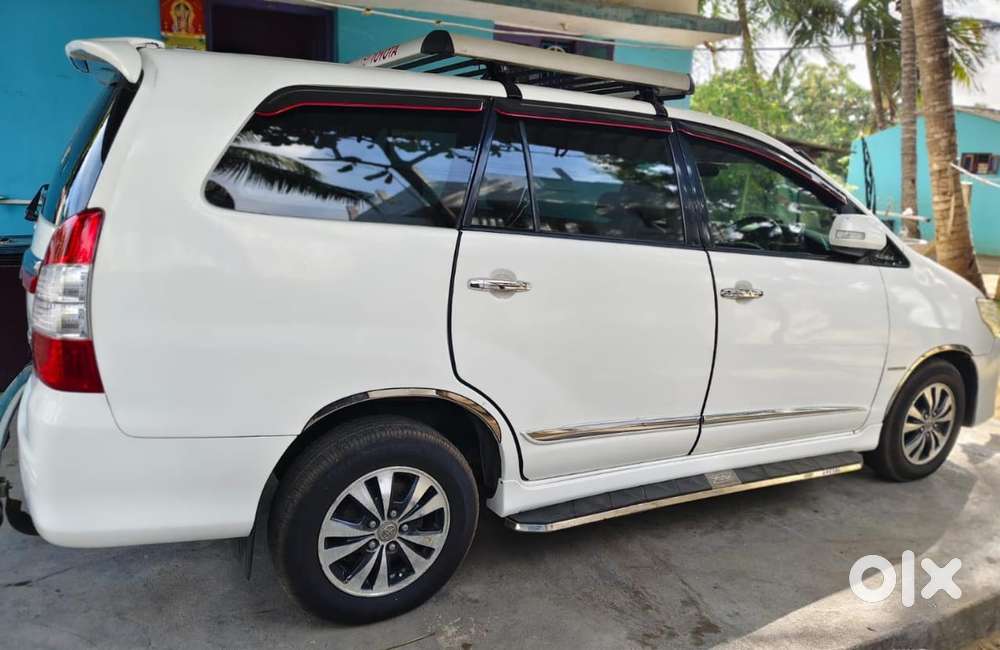Toyota Innova 2.5 V 7 Str, 2015