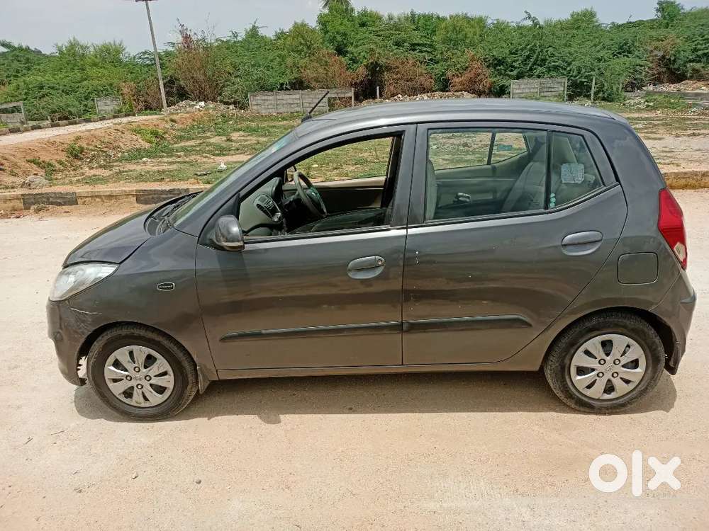 Hyundai I10 2011 Petrol 68500 Km Driven