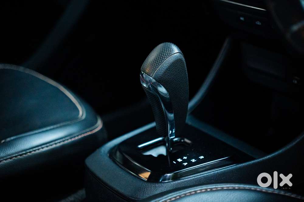 Tata Punch Creative Amt, 2022, Petrol