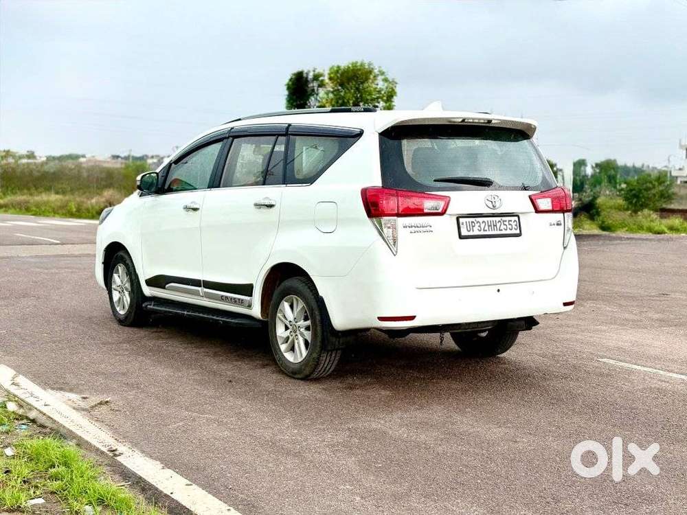 Toyota Innova Crysta 2.4 G Mt, 2016, Diesel