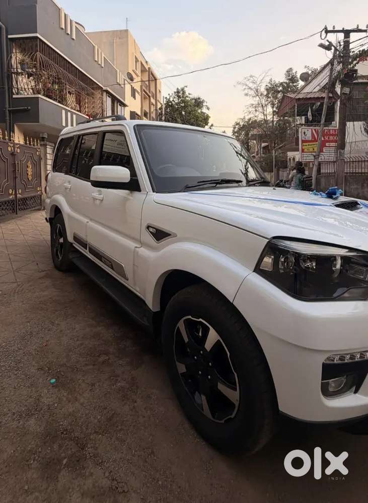 Brand New Scorpio N Top End S11 White Choice Number 6660
