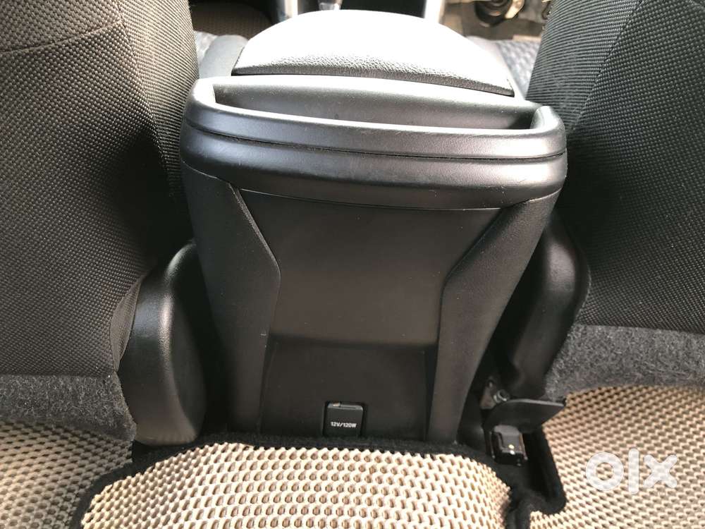 Toyota Innova Crysta [2020-ongoing] 2.4 Gx At 7 Str, 2021, Diesel