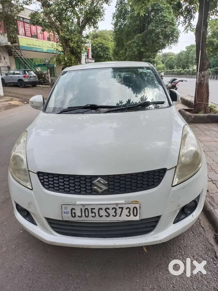 Maruti Suzuki Swift Vxi 2012