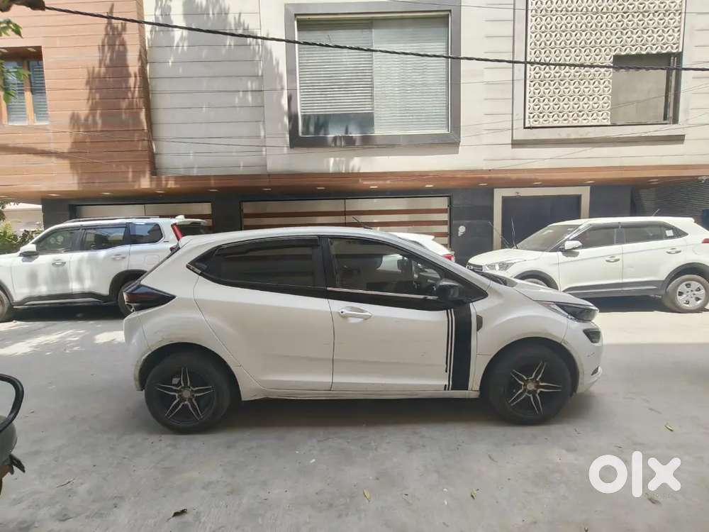 Tata Altroz 2021 Petrol 49545 Km Driven