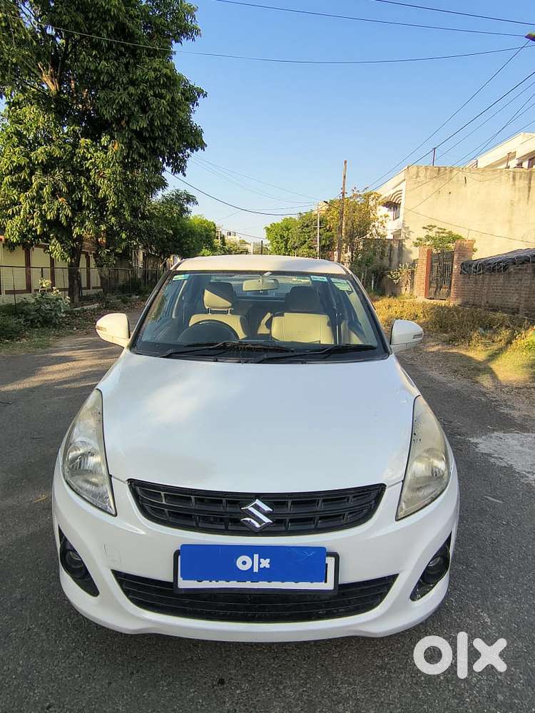 Maruti Suzuki Swift Dzire 1.2 Vxi Bsiv, 2014, Petrol