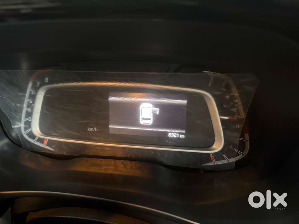 Kia Sonet Petrol 2026