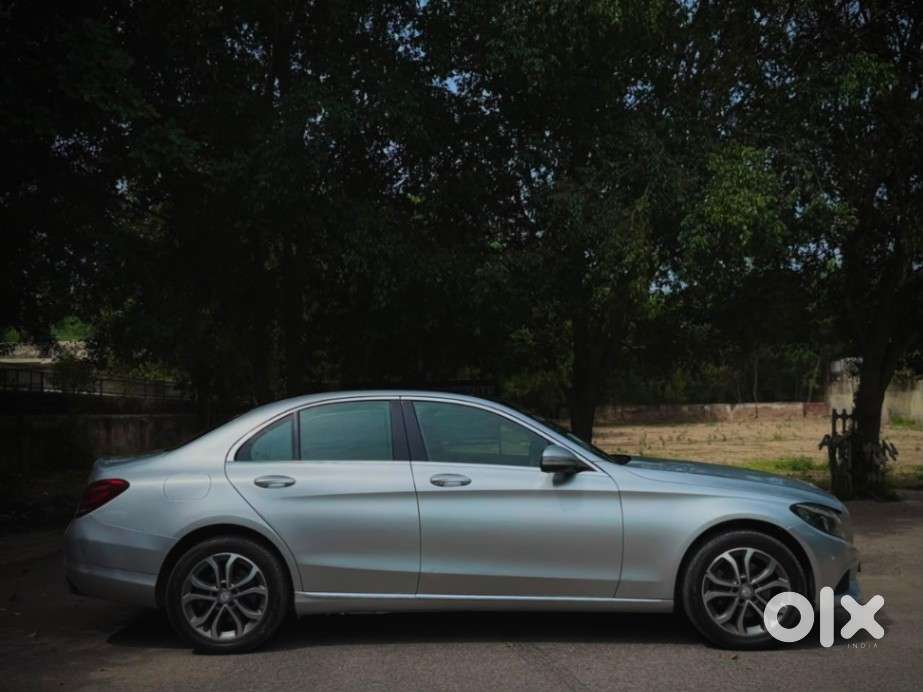 Mercedes-benz C-class 2.5 250 Avantgarde, 2016, Petrol