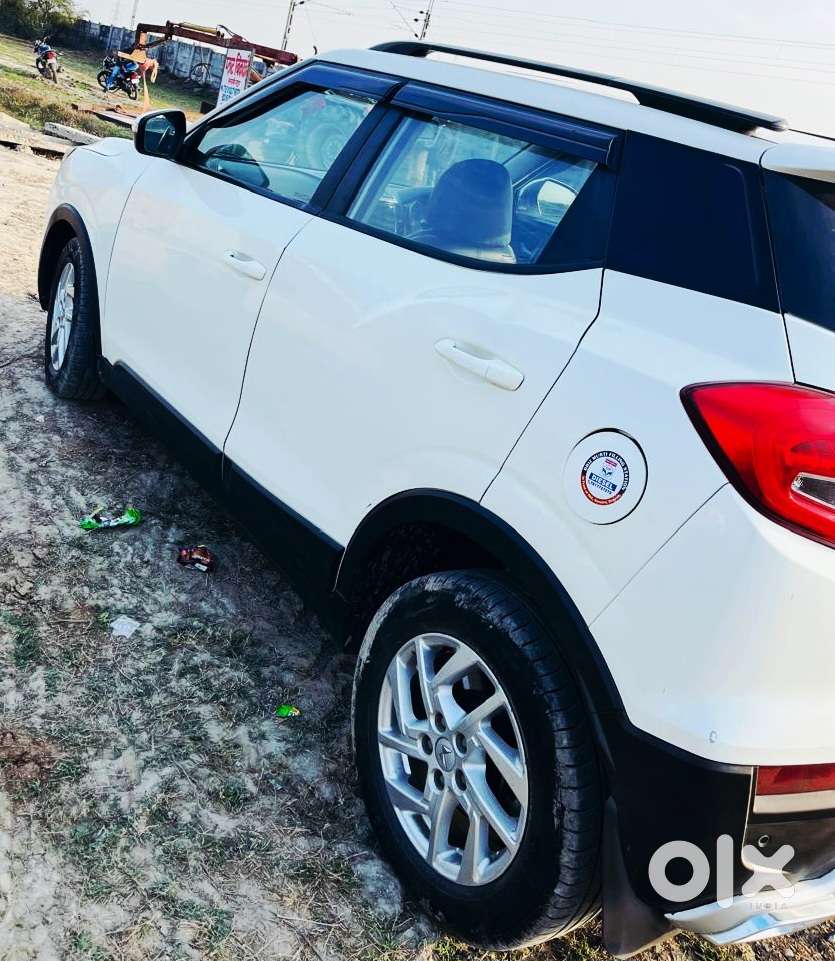 Mahindra Xuv300 W8 Diesel, 2023, Diesel