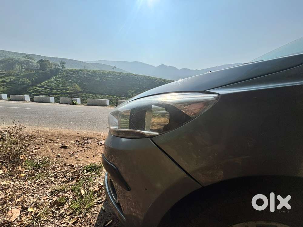 Tata Tiago Petrol 2018