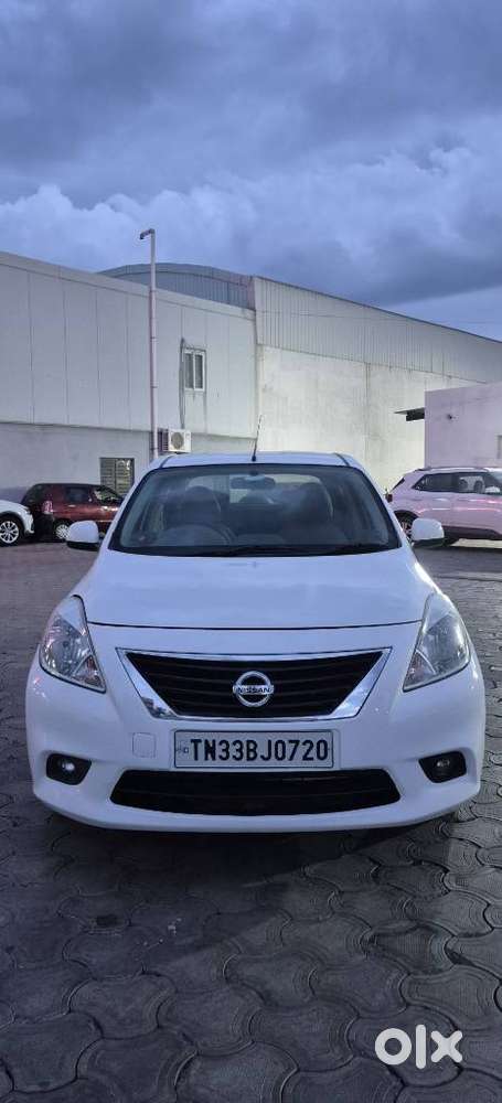 Nissan Sunny Special Edition, 2015, Petrol
